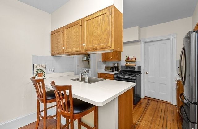 199 Concord St, Newton, MA 02462