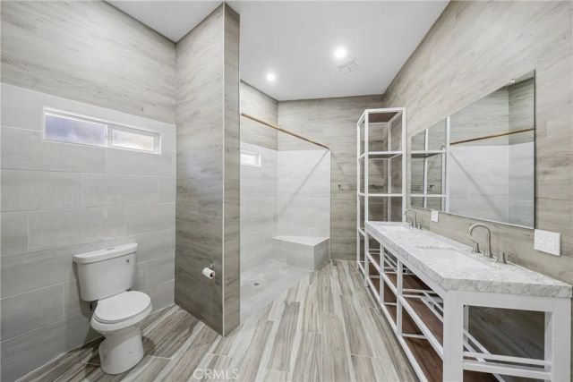 26251 Ravenhill Road, Canyon Country, CA 91387