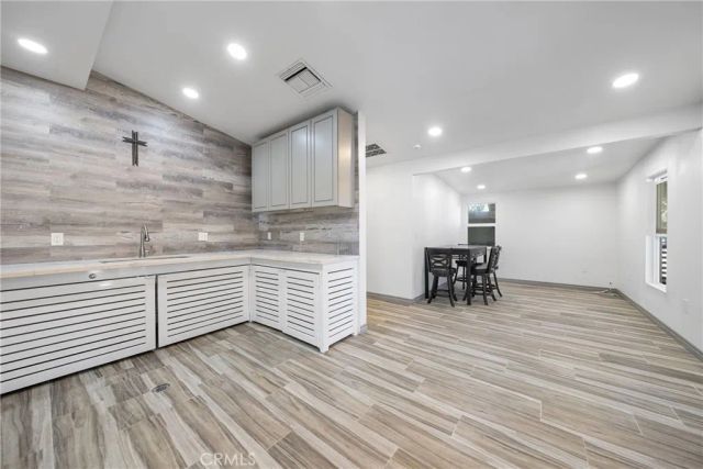26251 Ravenhill Road, Canyon Country, CA 91387