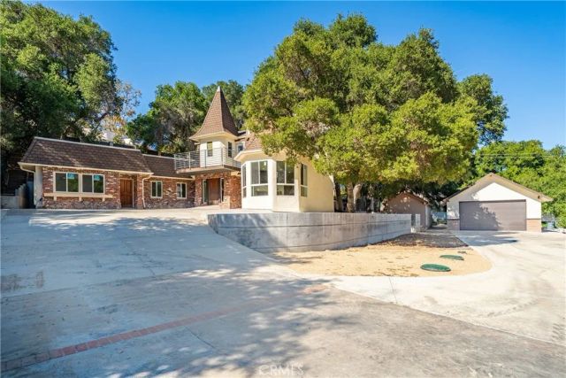 26251 Ravenhill Road, Canyon Country, CA 91387