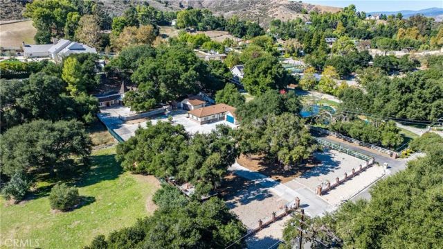 26251 Ravenhill Road, Canyon Country, CA 91387