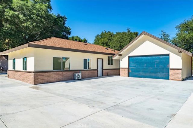 26251 Ravenhill Road, Canyon Country, CA 91387
