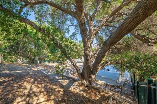 26251 Ravenhill Road, Canyon Country, CA 91387