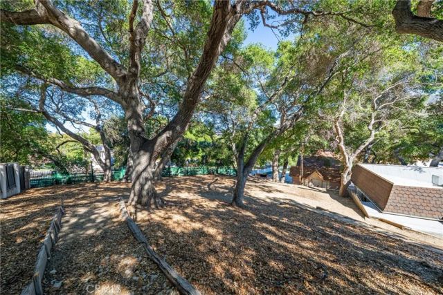 26251 Ravenhill Road, Canyon Country, CA 91387