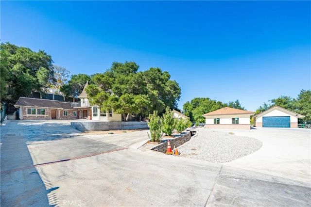 26251 Ravenhill Road, Canyon Country, CA 91387