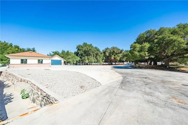 26251 Ravenhill Road, Canyon Country, CA 91387