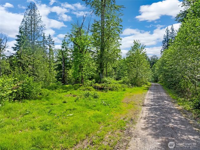 23408 253rd Avenue SE, Maple Valley, WA 98038