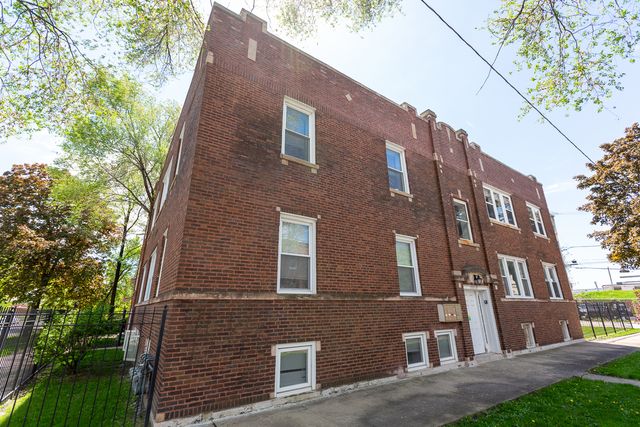 2122 N Springfield Avenue, Chicago, IL 60647