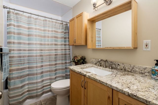 63 Pine St, Natick, MA 01760