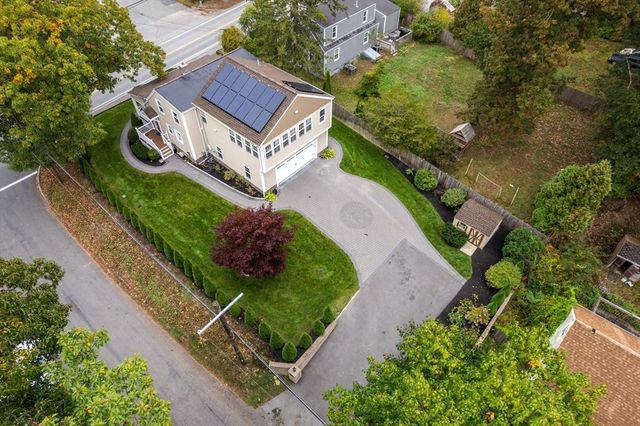 63 Pine St, Natick, MA 01760