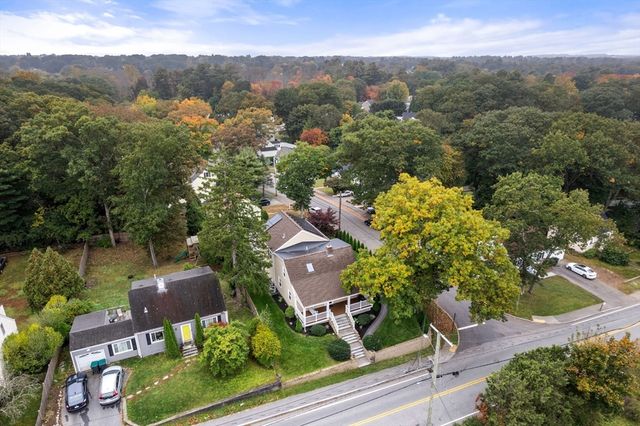 63 Pine St, Natick, MA 01760