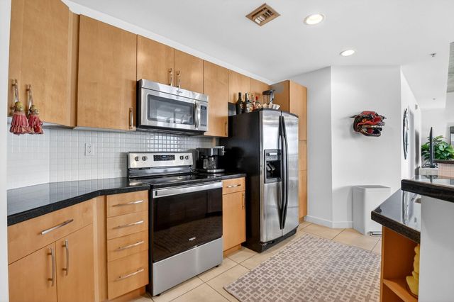 300 S Australian Avenue 1205, West Palm Beach, FL 33401