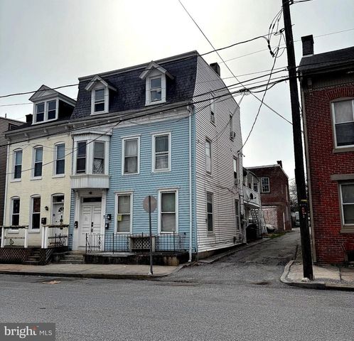 526 W PHILADELPHIA ST, York, PA 17403