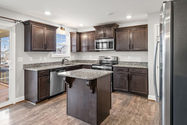 731 Crestone Lane, Clarksville, TN 37042