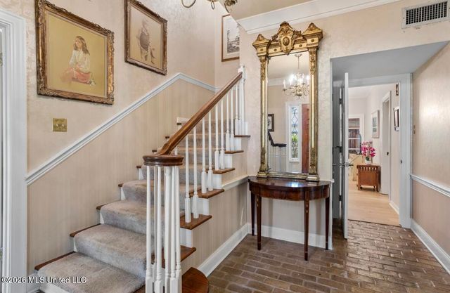 101 Olympia Fields, Jackson, MS 39211