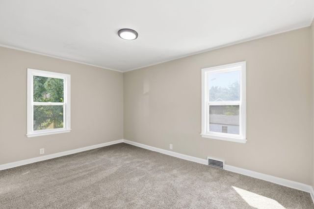 1515 Upton Avenue N, Minneapolis, MN 55411