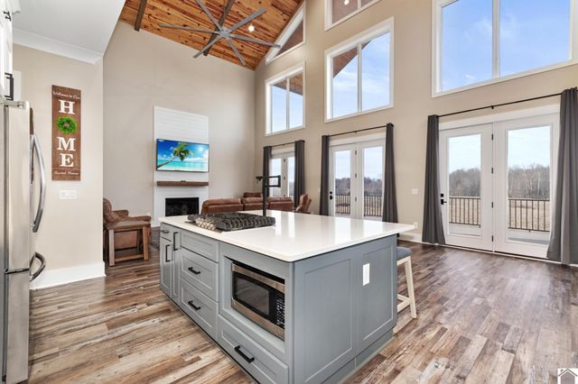 600 Liberty Road, Princeton, KY 42445