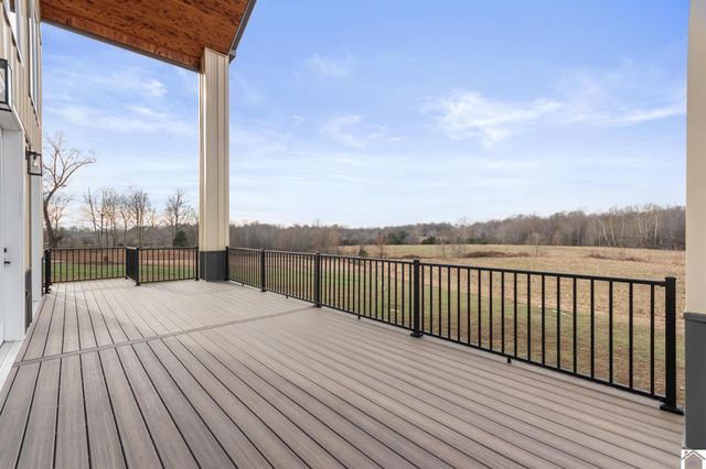 600 Liberty Road, Princeton, KY 42445