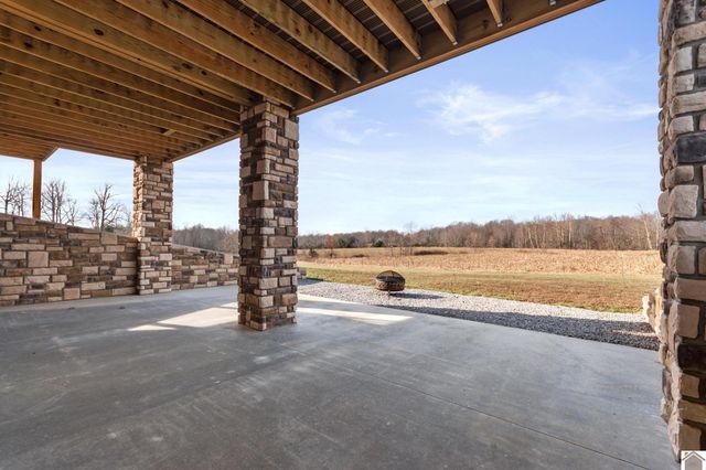 600 Liberty Road, Princeton, KY 42445