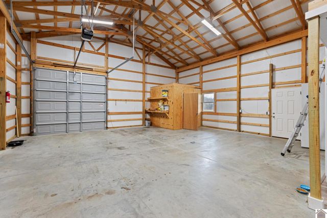 600 Liberty Road, Princeton, KY 42445