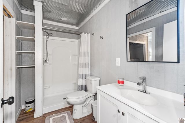 600 Liberty Road, Princeton, KY 42445