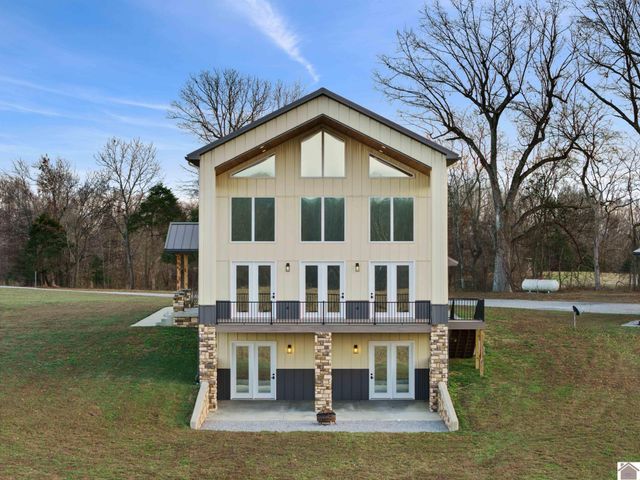 600 Liberty Road, Princeton, KY 42445