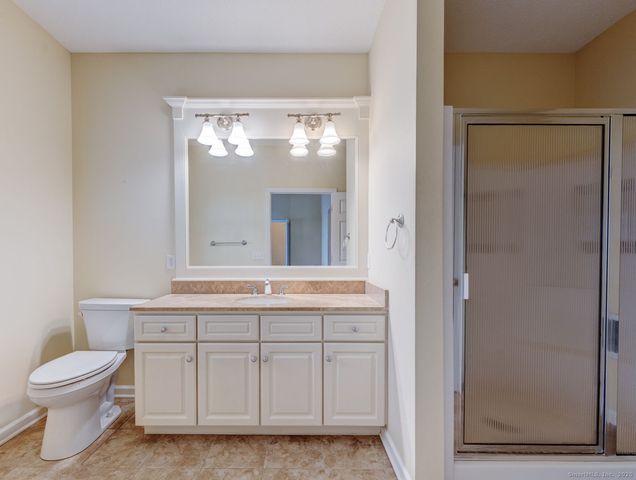 74 Brookview Place 74, Southington, CT 06479