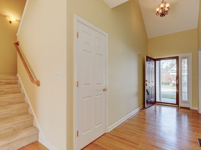 74 Brookview Place 74, Southington, CT 06479