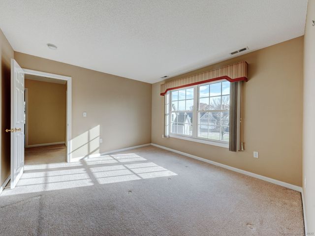 74 Brookview Place 74, Southington, CT 06479