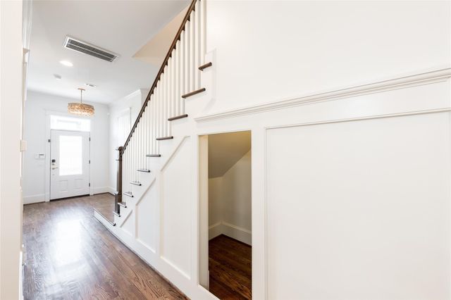 828 E 28th Street, Houston, TX 77009