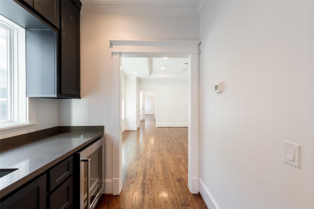 828 E 28th Street, Houston, TX 77009