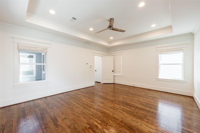 828 E 28th Street, Houston, TX 77009