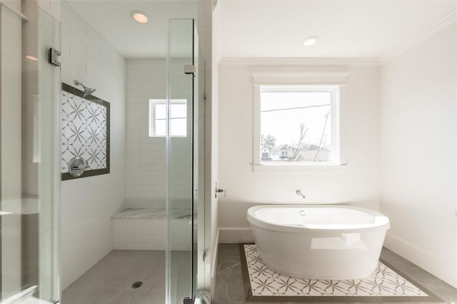828 E 28th Street, Houston, TX 77009