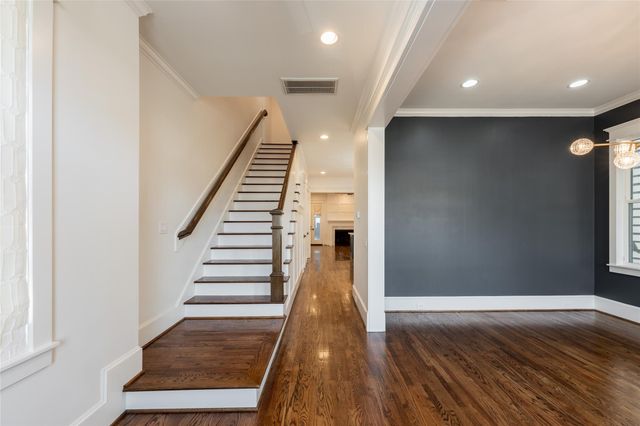 828 E 28th Street, Houston, TX 77009