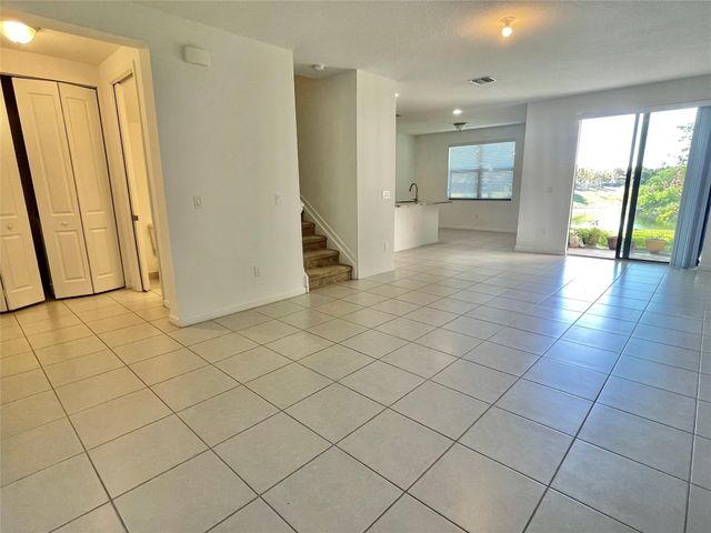 3380 NW 5th Street, Pompano Beach, FL 33069