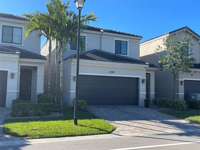 3380 NW 5th Street, Pompano Beach, FL 33069