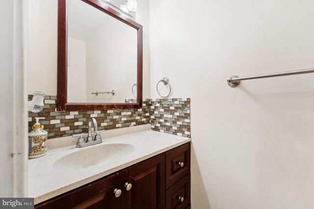 14430 BAKERSFIELD CT, Silver Spring, MD 20906