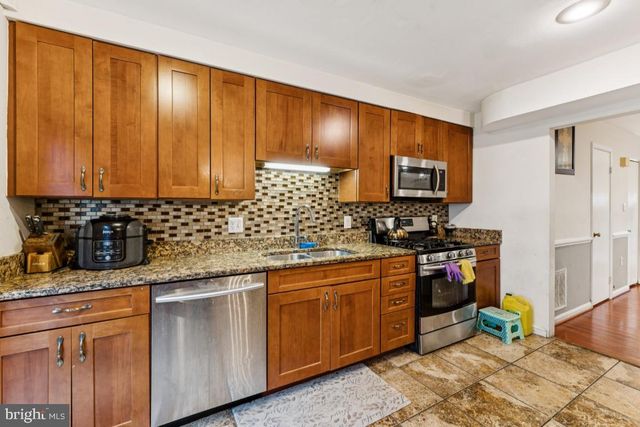 14430 BAKERSFIELD CT, Silver Spring, MD 20906