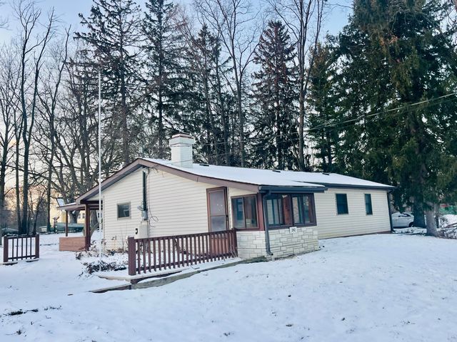 242 Kenneth Street, Blackman Twp, MI 49201