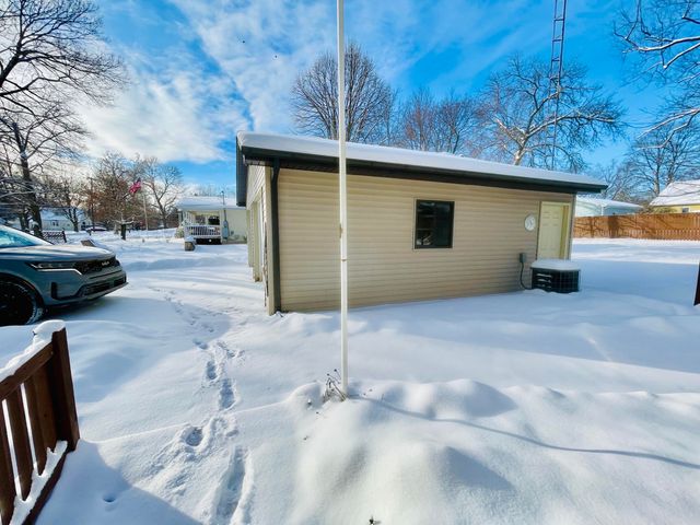 242 Kenneth Street, Blackman Twp, MI 49201