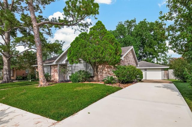 2230 Joel Wheaton Road, Houston, TX 77077