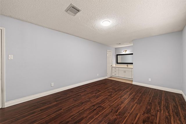 2230 Joel Wheaton Road, Houston, TX 77077