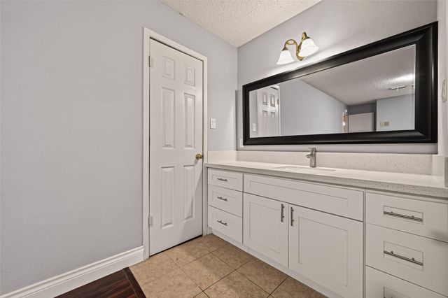 2230 Joel Wheaton Road, Houston, TX 77077