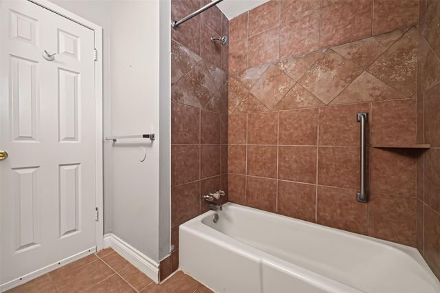 2230 Joel Wheaton Road, Houston, TX 77077
