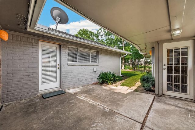 2230 Joel Wheaton Road, Houston, TX 77077