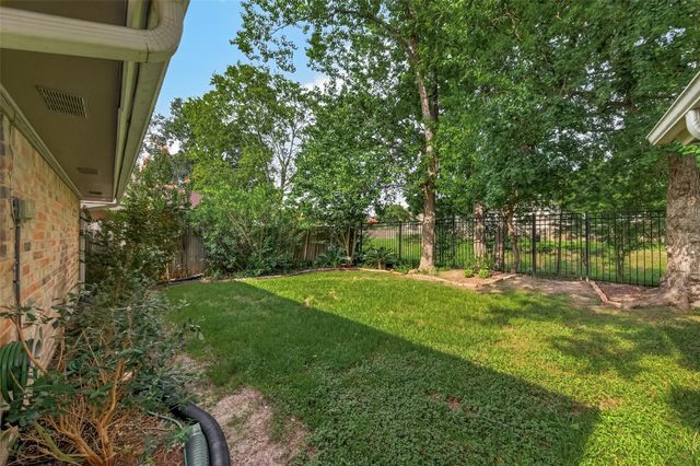 2230 Joel Wheaton Road, Houston, TX 77077