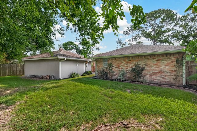 2230 Joel Wheaton Road, Houston, TX 77077