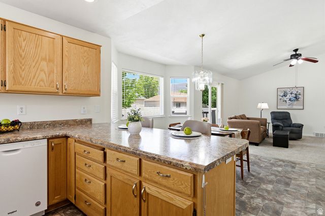 976 W 1400 S, Woods Cross, UT 84087