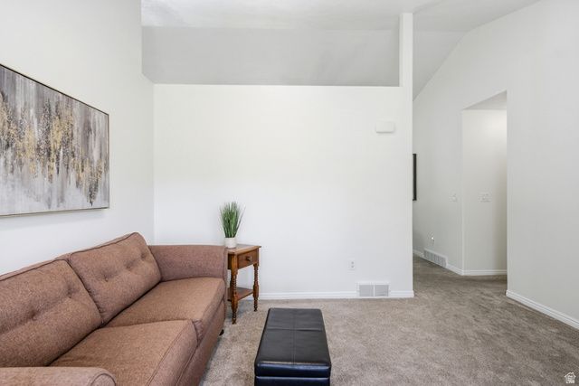 976 W 1400 S, Woods Cross, UT 84087