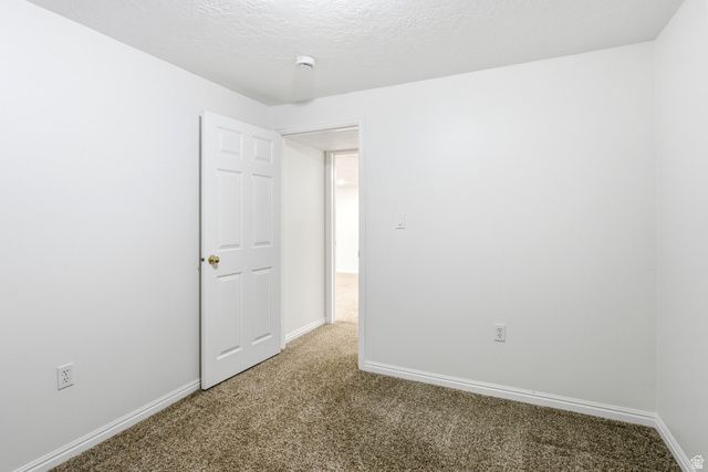 976 W 1400 S, Woods Cross, UT 84087